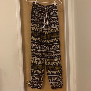 Camel pants with elastic waistband